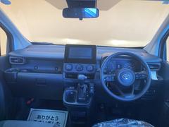 車を運転する際には運転席の存在は欠かせません。なのでしっかりとチェックしたいポイントですね。 2