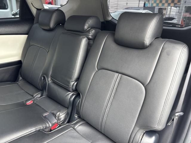 プリウスアルファ Ｓ　チューン　ブラックＩＩ　ワンオーナー車　アルパイン９インチナビ　モデリスタエアロ　フルセグＴＶ　Ｂｌｕｅｔｏｏｔｈ接続　ＤＶＤ再生可能　バックカメラ　シートヒーター　スマートキー　ＥＴＣ（33枚目）