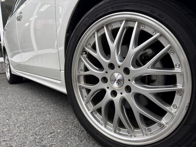 プリウスアルファ Ｓ　チューン　ブラックＩＩ　ワンオーナー車　アルパイン９インチナビ　モデリスタエアロ　フルセグＴＶ　Ｂｌｕｅｔｏｏｔｈ接続　ＤＶＤ再生可能　バックカメラ　シートヒーター　スマートキー　ＥＴＣ（54枚目）