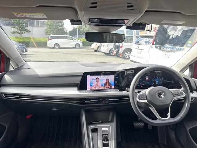 ゴルフヴァリアント ｅＴＳＩ　アクティブ　メーカーナビゲーション　バックカメラ　ドラレコ　禁煙車　ルーフレール　スマートキー　ＥＴＣ　レーダークルーズ　衝突軽減　純１６インチアルミ（12枚目）