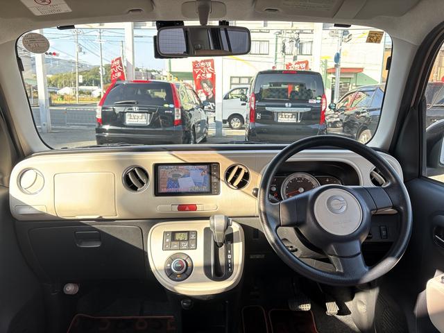 ミラココア ココアプラスＸ　車検２年　禁煙車　ナビ（ＮＳＺＴ－Ｗ６５Ｄ）　フルセグＴＶ　バックカメラ　ルーフレール　ＥＴＣ（6枚目）