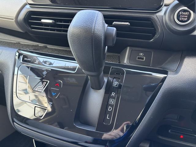 デイズ Ｘ　９インチナビ（ＭＭ３２０Ｄ－Ｌ）　全周囲モニター　衝突軽減システム　スマートキー　ＥＴＣ（22枚目）