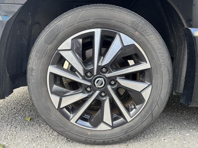 セレナ ｅ－パワー　ハイウェイスターＶ　１０インチディーラーナビ　フルセグ　全周囲モニター　フリップダウンモニター　両側パワースライドドア　プロパイロット　ＢＳＭ　ハンドルヒーター　レーダークルーズ　衝突軽減　ＥＴＣ　スマートキー２個（67枚目）