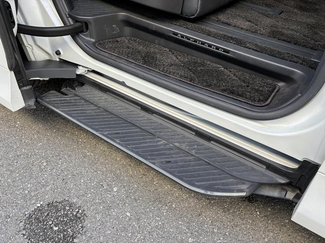 アルファード Ｚ　禁煙　サンルーフ　ＨＵＤ　デジタルインナーミラー　トヨタチームメイト　ユニバーサルステップ　メーカーディスプレイオーディオ　ナビ・フルセグ　全周囲モニター　両側パワースライド　パワーバックドア　ＢＳＭ（31枚目）