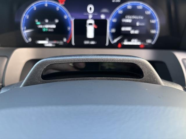 アルファード Ｚ　禁煙　サンルーフ　ＨＵＤ　デジタルインナーミラー　トヨタチームメイト　ユニバーサルステップ　メーカーディスプレイオーディオ　ナビ・フルセグ　全周囲モニター　両側パワースライド　パワーバックドア　ＢＳＭ（33枚目）