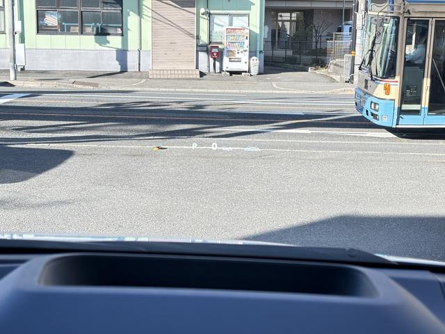 アルファード Ｚ　禁煙　サンルーフ　ＨＵＤ　デジタルインナーミラー　トヨタチームメイト　ユニバーサルステップ　メーカーディスプレイオーディオ　ナビ・フルセグ　全周囲モニター　両側パワースライド　パワーバックドア　ＢＳＭ（34枚目）