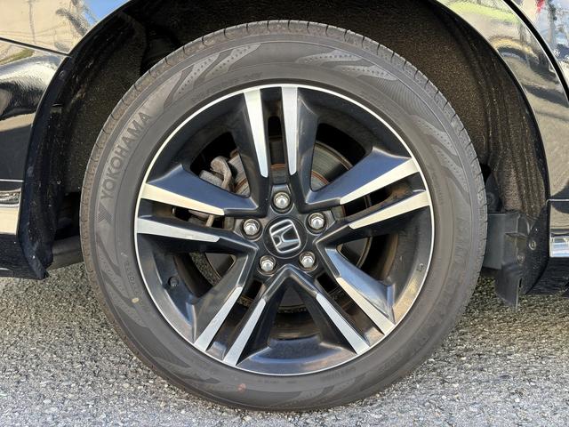 オデッセイハイブリッド ハイブリッドアブソルート・ホンダセンシングＥＸパック　８インチナビ（ＶＸＭ－１７５ＶＦＥｉ）　黒レザーシート　両側パワースライドドア　フルセグＴＶ　バックカメラ　シートヒーター　ホンダセンシング　ＬＥＤヘッドライト　ＥＴＣ　スマートキー（59枚目）