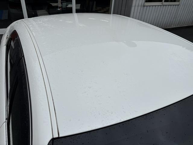 クラウンハイブリッド アスリートＳ　禁煙　メーカーナビ　フルセグテレビ　バックカメラ　スマートキー　パワーシート　シートヒーター　クルコン　ハンドルヒーター　純正１７インチアルミ（13枚目）