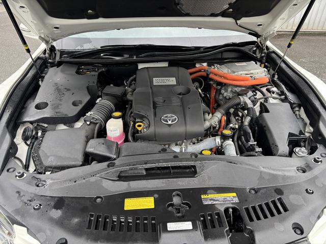 クラウンハイブリッド アスリートＳ　禁煙　メーカーナビ　フルセグテレビ　バックカメラ　スマートキー　パワーシート　シートヒーター　クルコン　ハンドルヒーター　純正１７インチアルミ（14枚目）