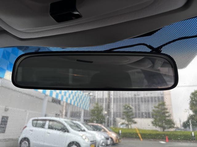 クラウンハイブリッド アスリートＳ　禁煙　メーカーナビ　フルセグテレビ　バックカメラ　スマートキー　パワーシート　シートヒーター　クルコン　ハンドルヒーター　純正１７インチアルミ（36枚目）