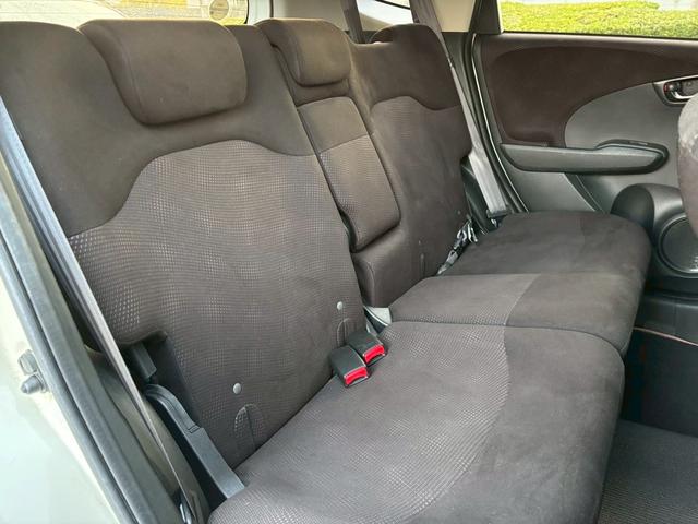 フィットハイブリッド シーズ　ファインスタイル　車検２年　禁煙車　シートヒーター　クルーズコントロール　ディーラーナビ　地デジＴＶ　Ｒカメラ　ＥＴＣ（39枚目）