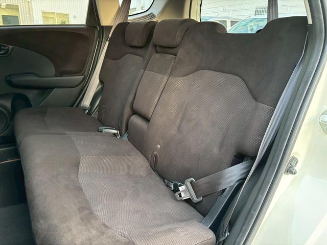 フィットハイブリッド シーズ　ファインスタイル　車検２年　禁煙車　シートヒーター　クルーズコントロール　ディーラーナビ　地デジＴＶ　Ｒカメラ　ＥＴＣ（48枚目）