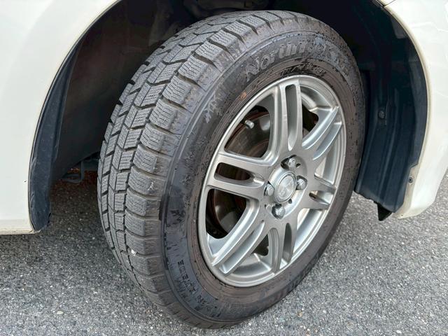 フィットハイブリッド シーズ　ファインスタイル　車検２年　禁煙車　シートヒーター　クルーズコントロール　ディーラーナビ　地デジＴＶ　Ｒカメラ　ＥＴＣ（61枚目）