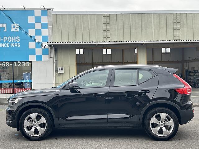 ＸＣ４０ Ｂ４　ＡＷＤ　モメンタム　ユーザー買取車両・ステアリングヒーター・Ｆ／Ｒドラレコ・クルコン・ＢＳＭ・全周囲モニター・Ｆ席Ｐシート・シートヒーター・スマートキー・パワーバックドア・ＥＴＣ・レーンキーピング・（16枚目）