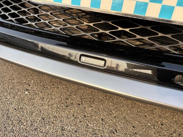 Ｃ－ＨＲ Ｇ　モード　ネロ　禁煙車・モデリスタエアロ・ディーラーナビ・Ｒカメラ・フルセグＴＶ・ＢＳＭ・シートヒーター・ＥＴＣ・スマートキー二本・純正違いアルミ（24枚目）