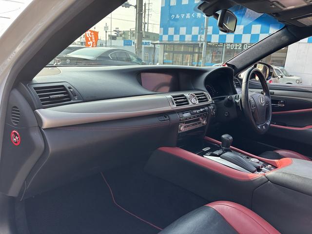 ＬＳ ＬＳ４６０　ＦスポーツＸライン　サンルーフ・革シート・シートヒーター・エアーシート・ハンドルヒーター・ＢＳＭ・Ｆ席パワーシート・Ｒカメラ・クルコン・スマートキー・ＥＴＣ（31枚目）