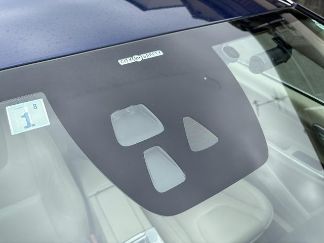 Ｖ６０ オーシャンレース・エディション　メーカーナビ／バックソナー／Ｆ席パワーシート／シートヒーター／衝突軽減システム／車線逸脱警報／レーダークルーズコントロール／スマートキーＥＴＣ（17枚目）