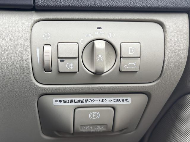 Ｖ６０ オーシャンレース・エディション　メーカーナビ／バックソナー／Ｆ席パワーシート／シートヒーター／衝突軽減システム／車線逸脱警報／レーダークルーズコントロール／スマートキーＥＴＣ（38枚目）