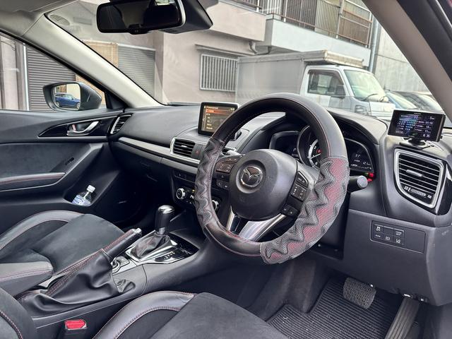 アクセラスポーツ XD BOSEサウンド ヘッドアップディスプレイ サンルーフ リアビークルモニタリング シートヒーター 衝突軽減システム パドルシフト ETC レーダークルーズ(16枚目)