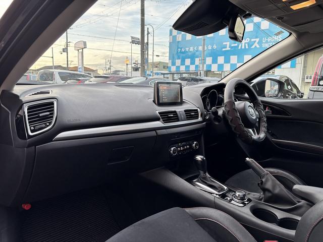 アクセラスポーツ XD BOSEサウンド ヘッドアップディスプレイ サンルーフ リアビークルモニタリング シートヒーター 衝突軽減システム パドルシフト ETC レーダークルーズ(17枚目)