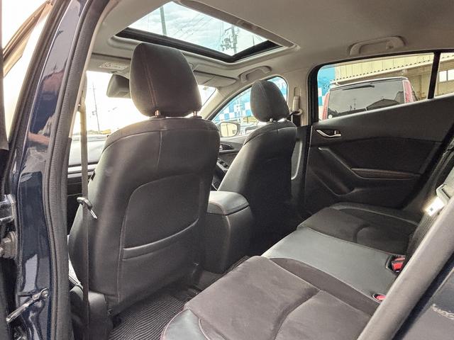 アクセラスポーツ XD BOSEサウンド ヘッドアップディスプレイ サンルーフ リアビークルモニタリング シートヒーター 衝突軽減システム パドルシフト ETC レーダークルーズ(23枚目)