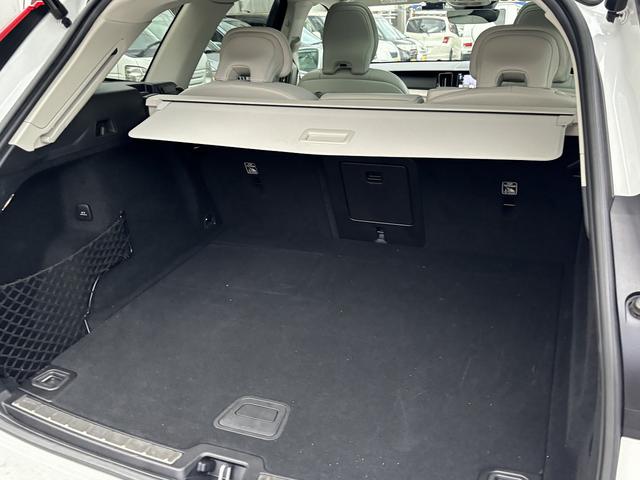 ＸＣ６０ アルティメット　Ｂ５　ＡＷＤ　ハーマンカードン　ドライブレコーダー　ＦＲシートヒーター　パノラマルーフ　白革シート　ヘッドアップディスプレイ　全周囲モニター　エアーシート　ＥＴＣ　パワーバックドア（24枚目）