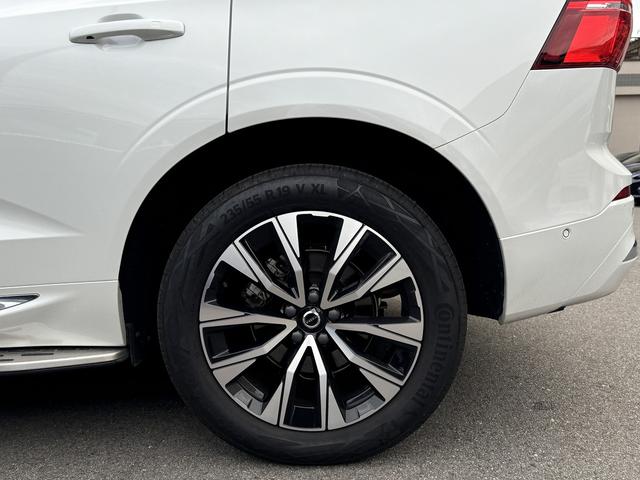 ＸＣ６０ アルティメット　Ｂ５　ＡＷＤ　ハーマンカードン　ドライブレコーダー　ＦＲシートヒーター　パノラマルーフ　白革シート　ヘッドアップディスプレイ　全周囲モニター　エアーシート　ＥＴＣ　パワーバックドア（48枚目）