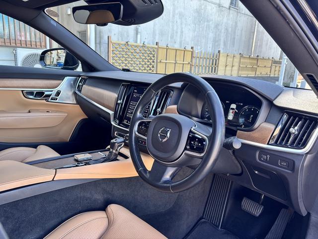 Ｓ９０ Ｔ６　ＡＷＤ　インスクリプション　ユーザー買取車両　メーカーナビ　Ｂｏｗｅｒｓ＆Ｗｉｌｋｉｎｓ　全周囲モニター　ヘッドアップディスプレイ　ブラインドスポット　衝突軽減システム　レーンキープ　パークアシスト　エアーシート　シートヒーター（32枚目）
