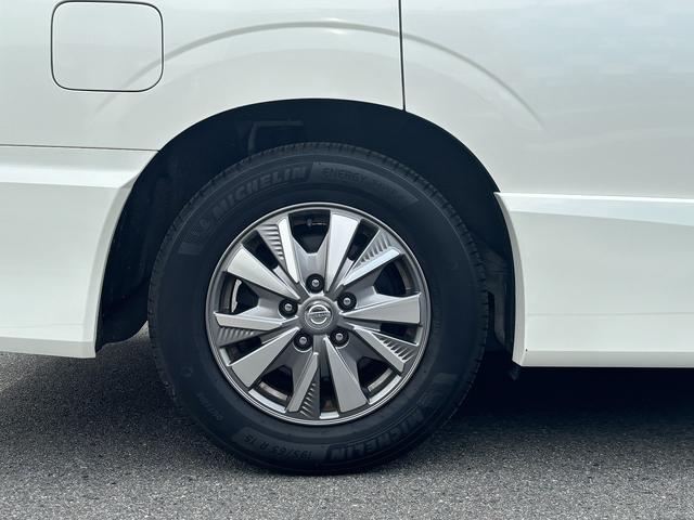 セレナ ｅ－パワー　ハイウェイスターＶ　１０インチディーラー純正ナビ　全周囲モニター　バックカメラ　両側パワースライドドア　フルセグＴＶ　クルコン　ステアリングヒーター　ドラレコ　シートヒーター　エマブレ（38枚目）