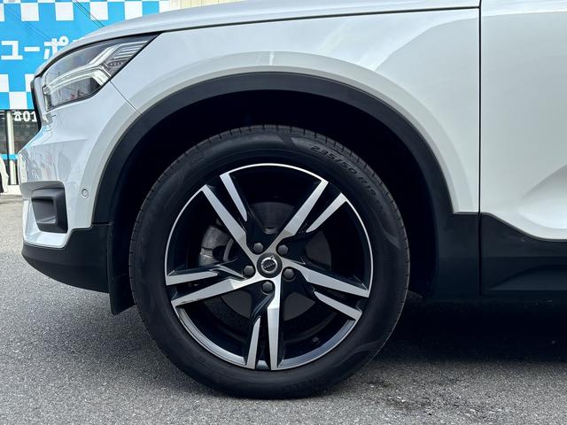 ＸＣ４０ Ｂ４　ＡＷＤ　Ｒデザイン　全周囲モニター　ハーマンカードン　ドライブレコーダー　ハンズフリーパワーバックドア　フルセグＴＶ　１９インチＡＷ　コンビシート（46枚目）