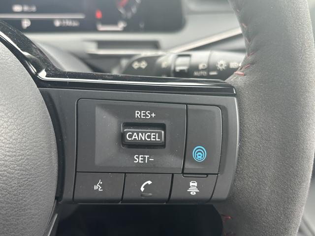 オーラ ニスモ　ニスモエアロ　ニスモ専用レカロシート　全周囲モニター　プロパイロット　ＥＴＣ　フルセグＴＶ　バックカメラ　純正フルセグナビ　禁煙車（37枚目）