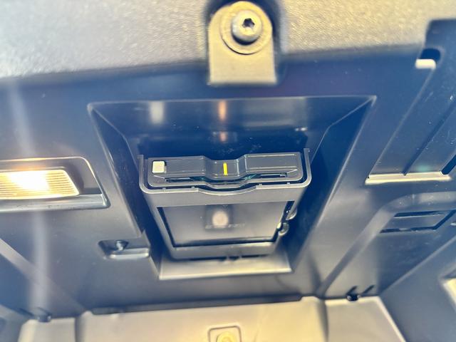 ＸＣ６０ アルティメット　Ｂ５　ＡＷＤ　ユーザー買取　ｈａｒｍａｎｋａｒｄｏｎ　Ｇｏｏｇｌｅマップ　ヘッドアップディスプレイ　ステアリングヒーター　前後ドラレコ　前席後席シートヒーター　前席エアーシート（27枚目）