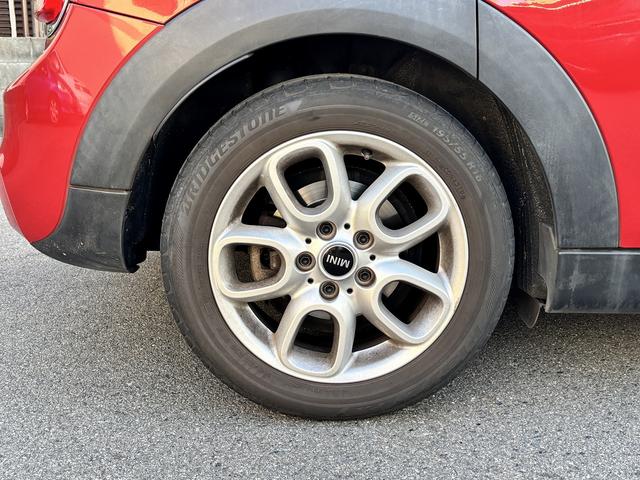 ＭＩＮＩ クーパーＳ　ユーザー買取　禁煙車　パワステ　パワーウィンドウ　ＡＢＳ　純正アルミホイール　純正ナビゲーション　キーレスエントリー　エアバック（33枚目）