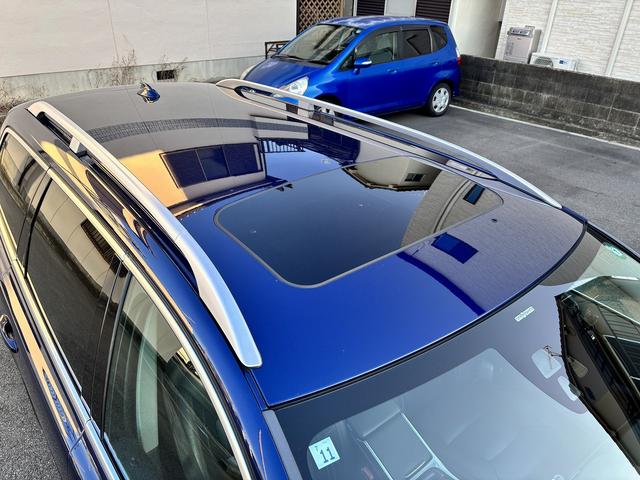 V70 オーシャンレースエディション サンルーフ コーナーセンサー BLIS ドライブレコーダー メーカー純正ナビ バックカメラ パワーバックドア スマートキー ETC レーンキーピング(20枚目)