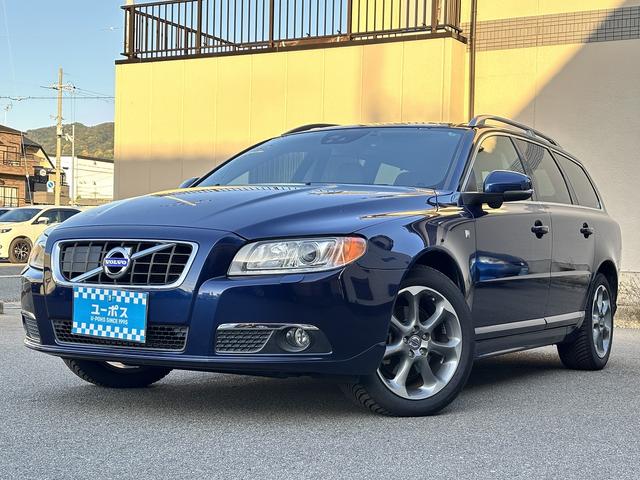 V70 オーシャンレースエディション サンルーフ コーナーセンサー BLIS ドライブレコーダー メーカー純正ナビ バックカメラ パワーバックドア スマートキー ETC レーンキーピング(21枚目)