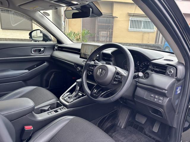 ヴェゼル e:HEV Z ホンダセンシング ステアリングヒーター ワイヤレス充電 純正ナビ バックカメラ シートヒーター パワーバックドア ETC フルセグ(16枚目)