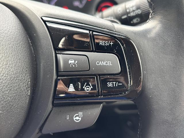 ヴェゼル e:HEV Z ホンダセンシング ステアリングヒーター ワイヤレス充電 純正ナビ バックカメラ シートヒーター パワーバックドア ETC フルセグ(39枚目)