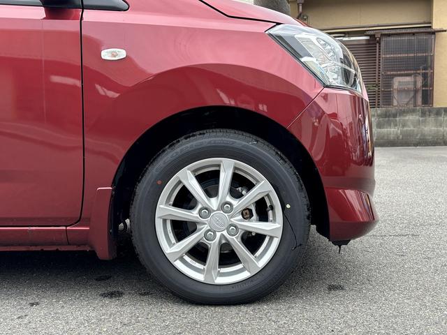 当店は、国道１７０号線「教興寺北」交差点の角にあります。交差点を曲がると駐車場がございます♪