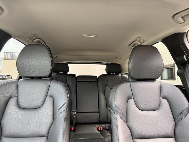 ＸＣ６０ プラス　Ｂ５　Ｇｏｏｇｌｅマップ　全周囲モニター　全席シートヒーター　置くだけ充電　衝突軽減システム　車線逸脱警報　ブラインドスポット　レーダークルーズ　ＥＴＣ（37枚目）