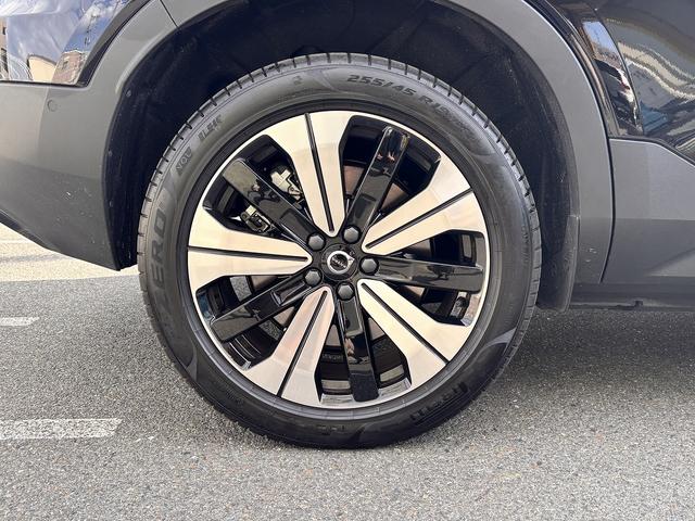 ＸＣ４０リチャージ リチャージ　プラスシングルモーター　Ｇｏｏｇｌｅマップ　ＡｐｐｌｅＣａｒＰｌａｙ　全周囲モニター　ブラインドスポット　レーダークルーズコントロール　衝突軽減システム　車線逸脱警報　置くだけ充電（52枚目）