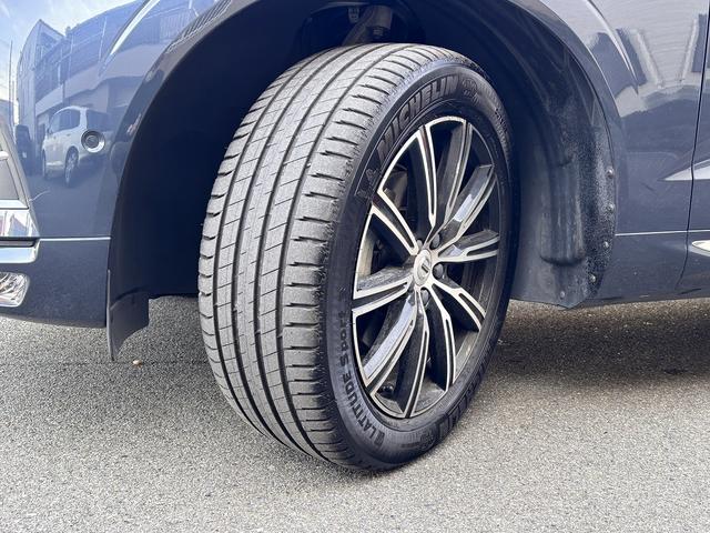 ＸＣ６０ Ｂ５　ＡＷＤ　インスクリプション　ユーザー買取　ｈａｒｍａｎ／ｋａｒｄｏｎ　後席シートヒーター　アルパイン後席モニター　ワイヤレス充電　ヘッドアップディスプレイ　ブラインドスポット　全周囲モニター　エアーシート（56枚目）