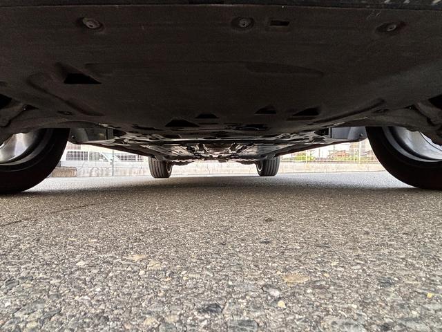 ＸＣ６０ リチャージＰＨＶＴ８ＡＷＤインスクリプシンエクスプレ　Ｂｏｗｅｒｓ＆Ｗｉｌｋｉｎｓ　クリスタルシフト　後席シートヒーター　ワイヤレス充電　ハンズフリーパワーバックドア　全周囲モニター　エアーシート　ＥＴＣ（57枚目）