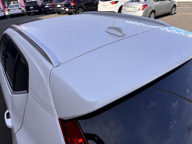 ＸＣ４０ Ｂ４　ＡＷＤ　インスクリプション　ｈａｒｍａｎ／ｋａｒｄｏｎ　全周囲モニター　クリスタルシフト　ハンズフリーパワーバックドア　シートヒーター　メーカーナビ（15枚目）