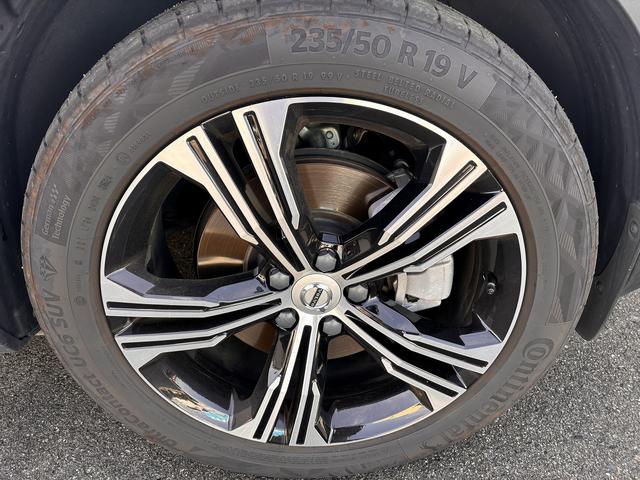 ＸＣ４０ Ｂ４　ＡＷＤ　インスクリプション　ｈａｒｍａｎ／ｋａｒｄｏｎ　全周囲モニター　クリスタルシフト　ハンズフリーパワーバックドア　シートヒーター　メーカーナビ（44枚目）