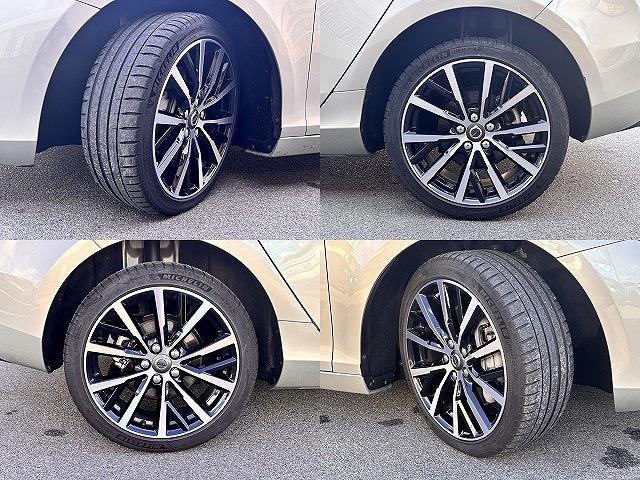 Ｖ４０ Ｄ４　インスクリプション　ｈａｒｍａｎ／ｋａｒｄｏｎ　メーカーナビ　バックモニター　シートヒーター　パワーシート　前席パワーシート　衝突軽減システム　車線逸脱警報　レーダークルーズコントロール（18枚目）