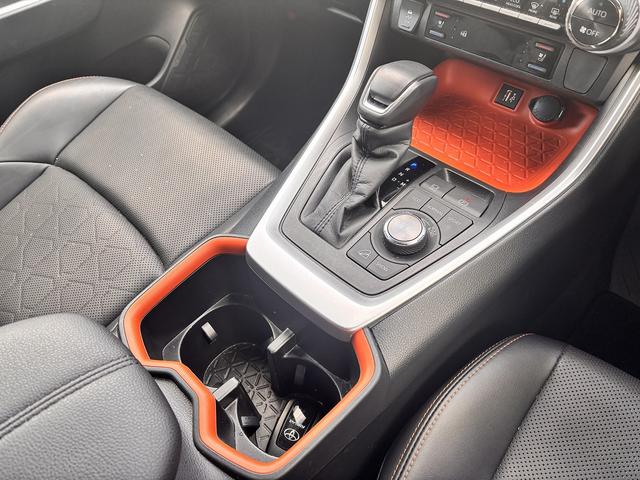 RAV4 アドベンチャー セーフティセンス ディスプレイオーディオナビ 社外デジタルインナーミラー ブラインドスポット ステアリングヒーター シートヒーター エアーシート ETC2.0 パワーバックドア ルーフレール(45枚目)