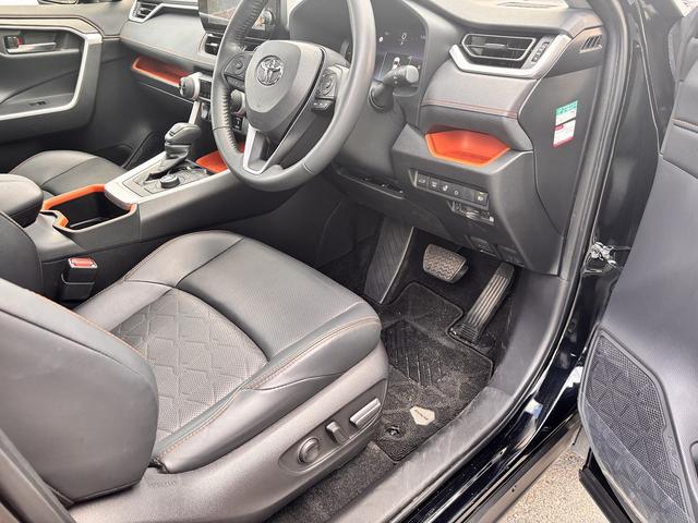 RAV4 アドベンチャー セーフティセンス ディスプレイオーディオナビ 社外デジタルインナーミラー ブラインドスポット ステアリングヒーター シートヒーター エアーシート ETC2.0 パワーバックドア ルーフレール(56枚目)