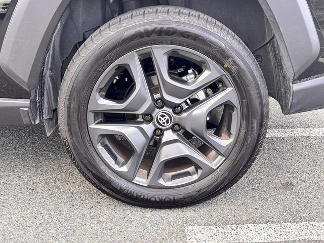 RAV4 アドベンチャー セーフティセンス ディスプレイオーディオナビ 社外デジタルインナーミラー ブラインドスポット ステアリングヒーター シートヒーター エアーシート ETC2.0 パワーバックドア ルーフレール(66枚目)