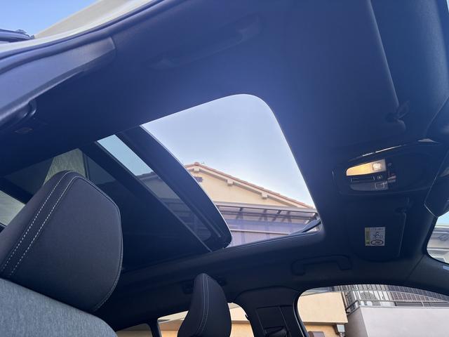 ＸＣ４０ プラス　プロ　Ｂ４　ＡＷＤ　Ｇｏｏｇｌｅマップ対応　ワイヤレス充電　パワーバックドア　衝突軽減システム　車線逸脱警報　レーダークルーズコントロール　ブラインドスポット　シートヒーター　ステアリングヒーター　全周囲モニター（17枚目）