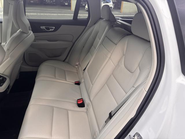 Ｖ６０ Ｔ５　インスクリプション　ｈａｒｍａｎ／ｋａｒｄｏｎ　メーカーナビ　全周囲モニター　ＤＶＤプレイヤー　シートヒーター　ＥＴＣ（20枚目）